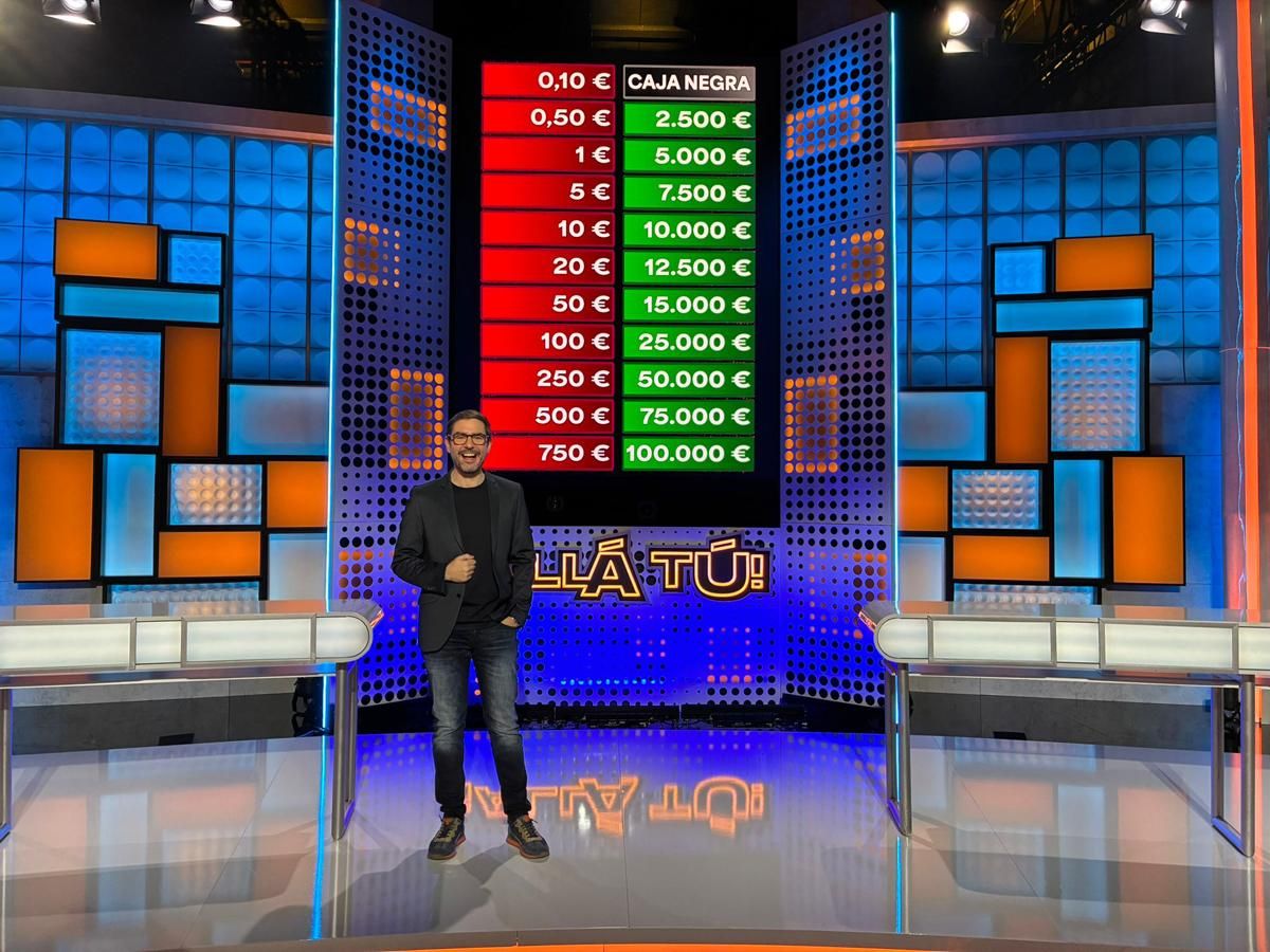 Juanra Bonet, en el plató de '¡Allá tú!'