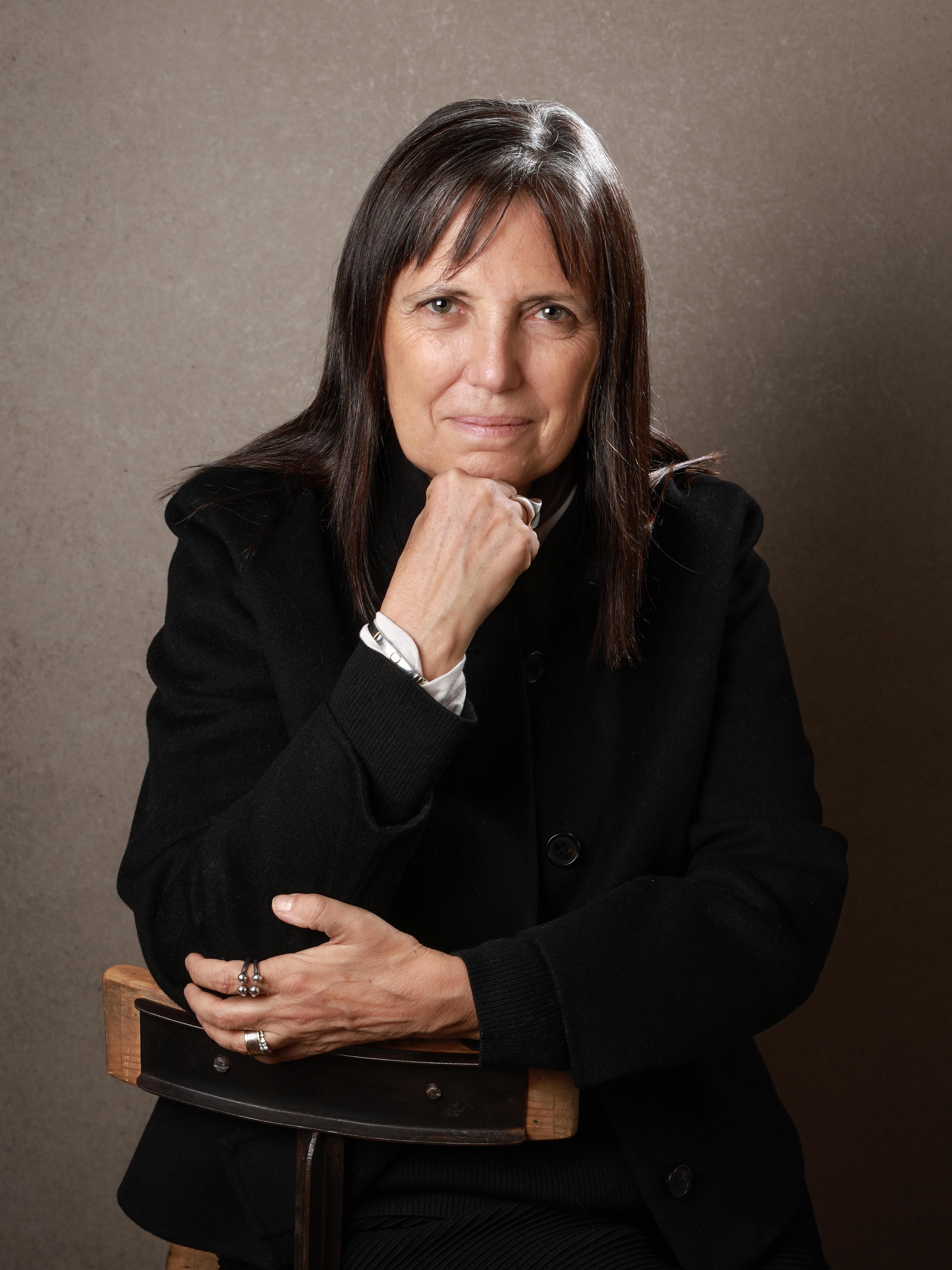 Claudia Piñeiro se interesó por el avistaje, pero sobre todo por la escucha de los cantos de las aves durante su investigación para este libro.