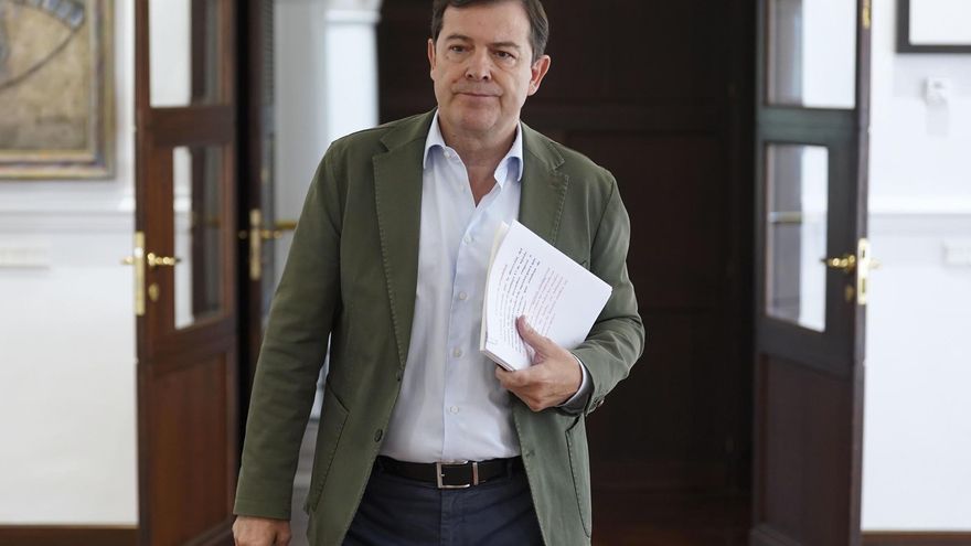 Mañueco comparecerá este viernes en las Cortes de Castilla y León por la gestión de los incendios