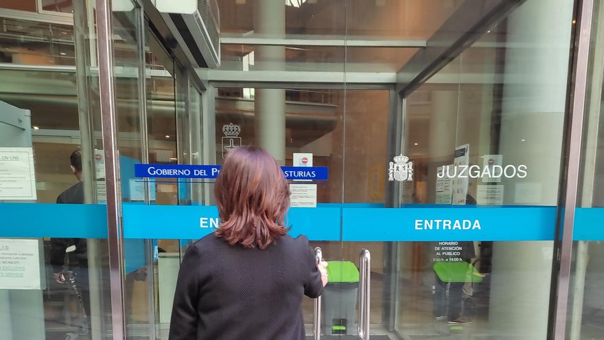 La “surrealista retención” de una conductora que no podía soplar en un control de alcoholemia por parálisis facial