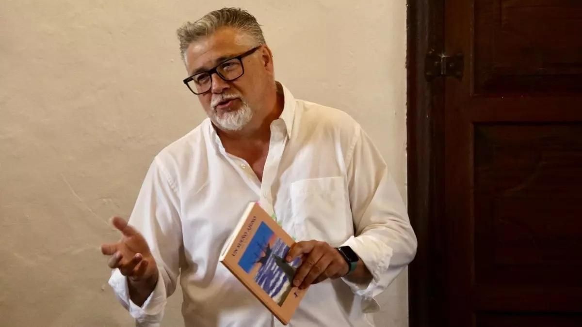 Víctor Manuel Bello presenta en La Cosmológica dos libros sobre corsarios
