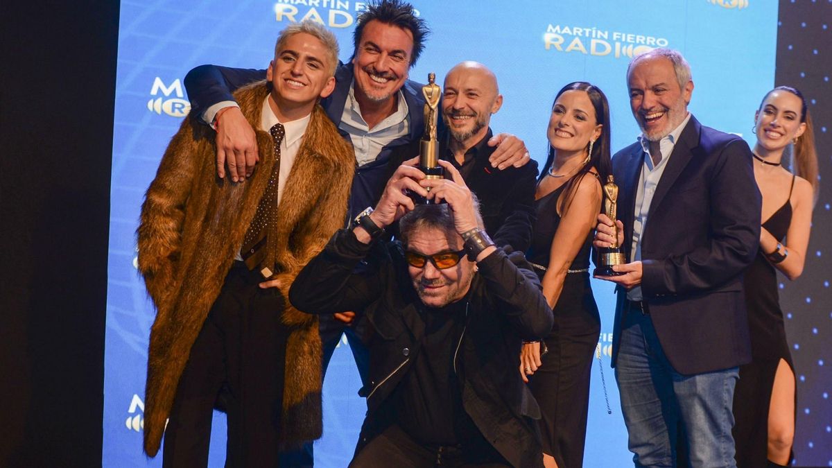 Martín Fierro de Oro: "Nadie nos para", de Beto Casella, se llevó el máximo galardón a los premios de la radio FM.