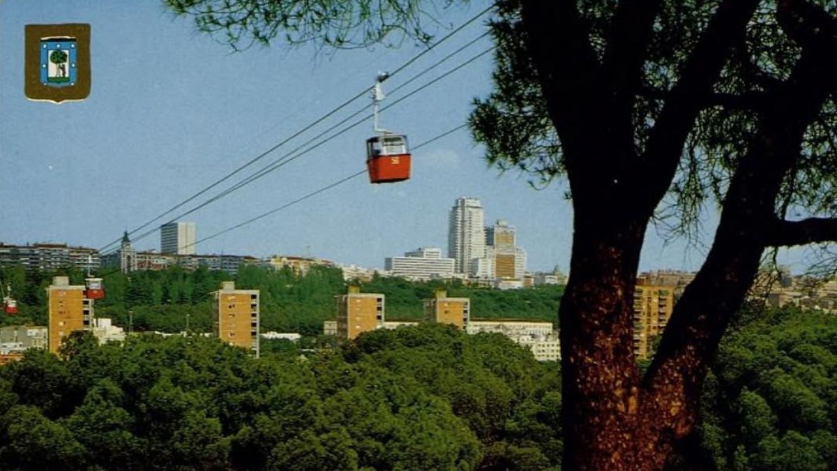 Desmontar el antiguo teleférico de Madrid es destruir un icono para la ciudad y acabar con una experiencia irrepetible