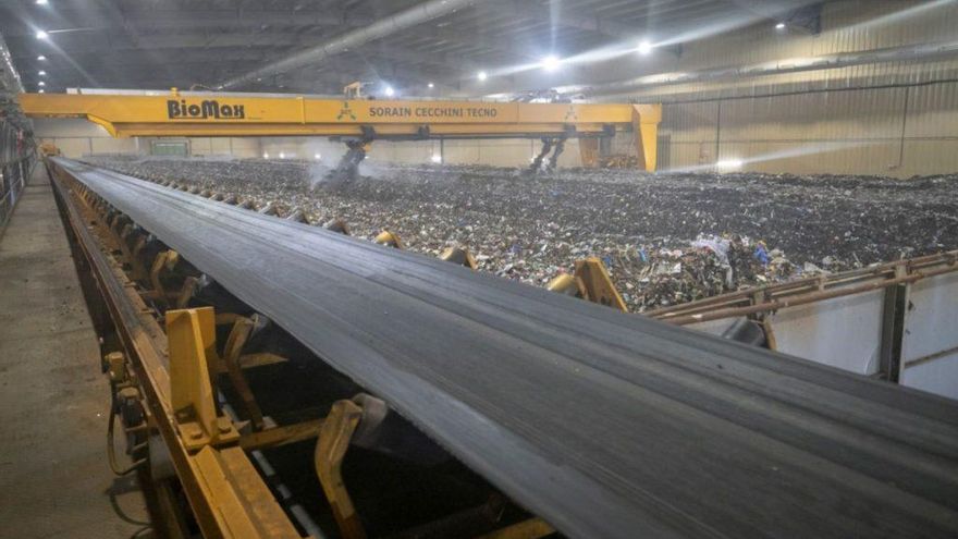 El área de envases de la planta de residuos de Tenerife lleva sin funcionar desde el pasado domingo