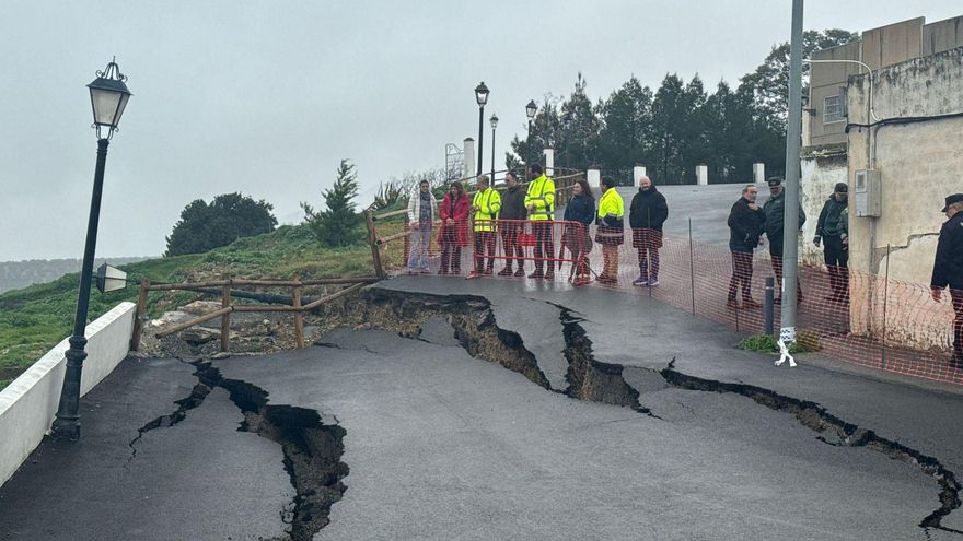 La Grieta de Benamejí requerirá un profundo estudio geológico tras reabrirse con los temporales