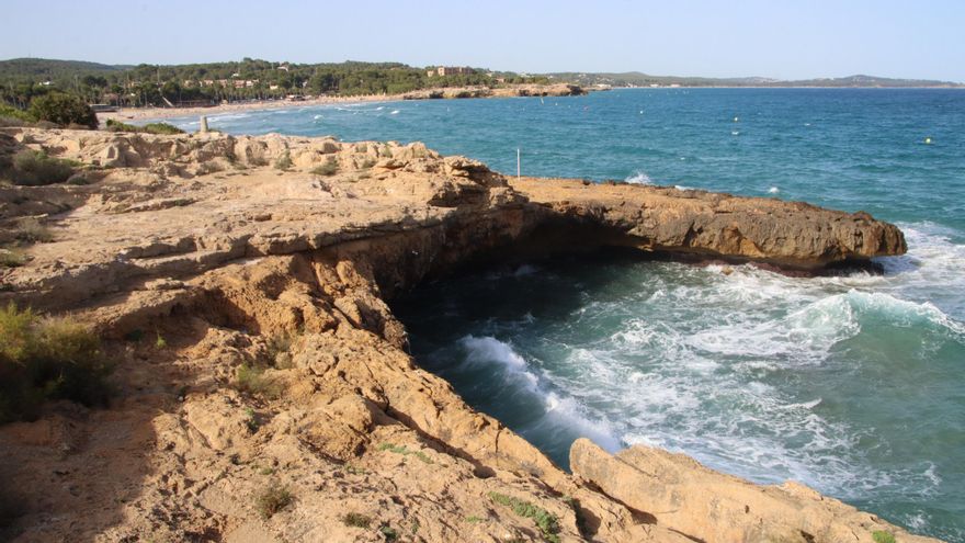 Muere el tercer menor que se accidentó el viernes en una playa de Tarragona