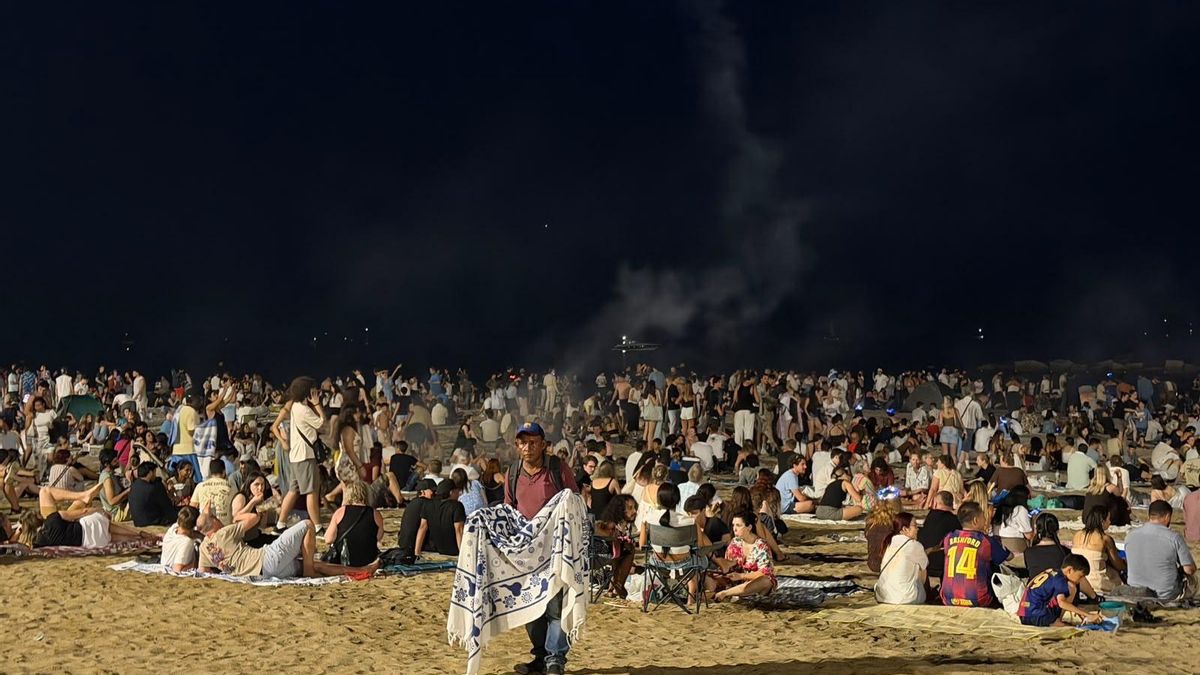 Los Bomberos atienden 1.407 avisos durante la verbena de Sant Joan en Catalunya, ninguno de gravedad