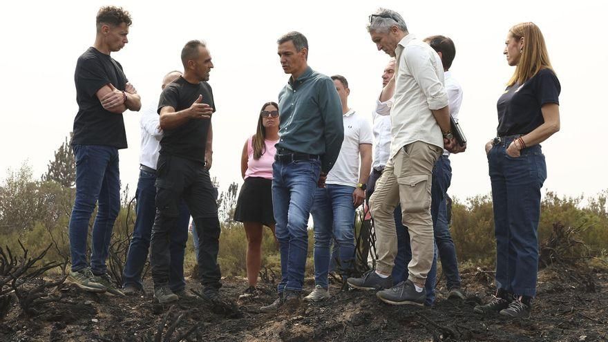 Pedro Sánchez durante su visita a las zonas afectadas por los incendios en Cáceres y Zamora.