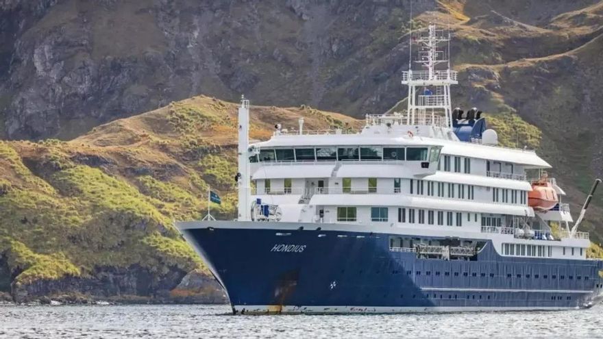 El crucero MV Hondius, en una imagen de archivo publicada en la página web de la compañía.