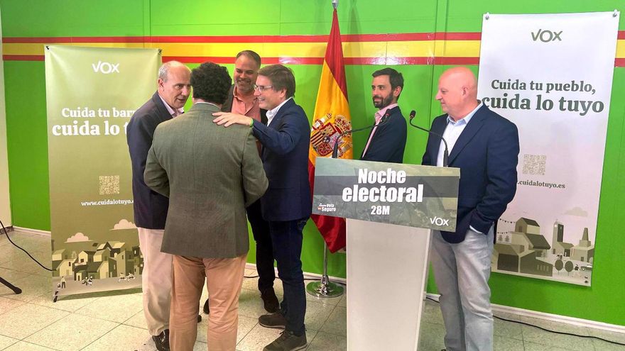 Vox entra por primera vez en el Parlamento de Canarias y el varios ayuntamientos de las islas