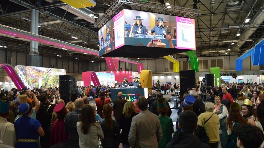 Entre preocupados y confiados: la "incertidumbre" marca la agenda de los municipios de Sevilla en Fitur 2024