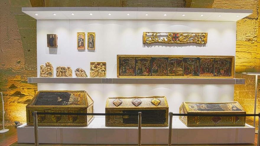 Sijena, año cinco: la vuelta de los bienes al monasterio sigue dividiendo a Aragón y Catalunya