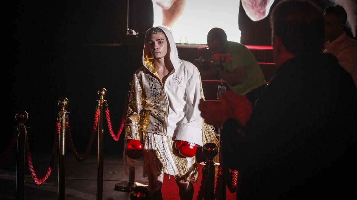 Combate de Rafa Lozano Jr. por el cinturón Iberoamericano