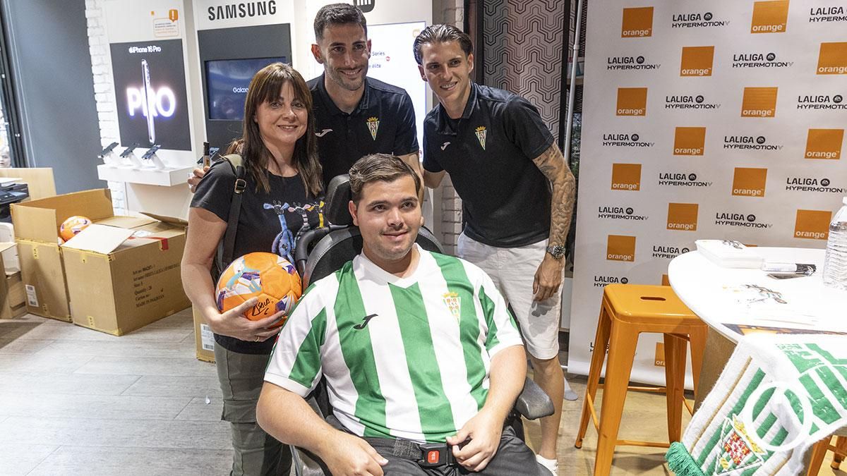Álex Sala y Carlos Albarrán acercan el Córdoba CF a sus aficionados
