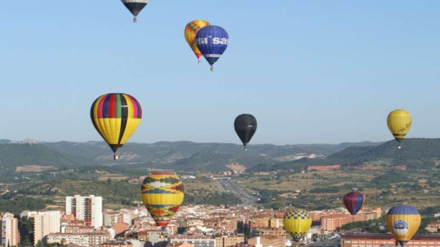 Se acerca el festival en el que puedes ver volar más de 50 globos aerostáticos a la vez procedentes de varios países