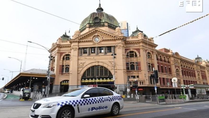 Melbourne (Australia). 