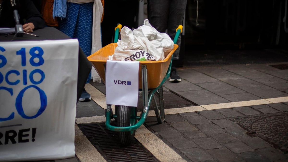 Amenazas, obras eternas y problemas sin fin: acusaciones de acoso inmobiliario en la calle que está en el corazón de los encierros de San Fermín