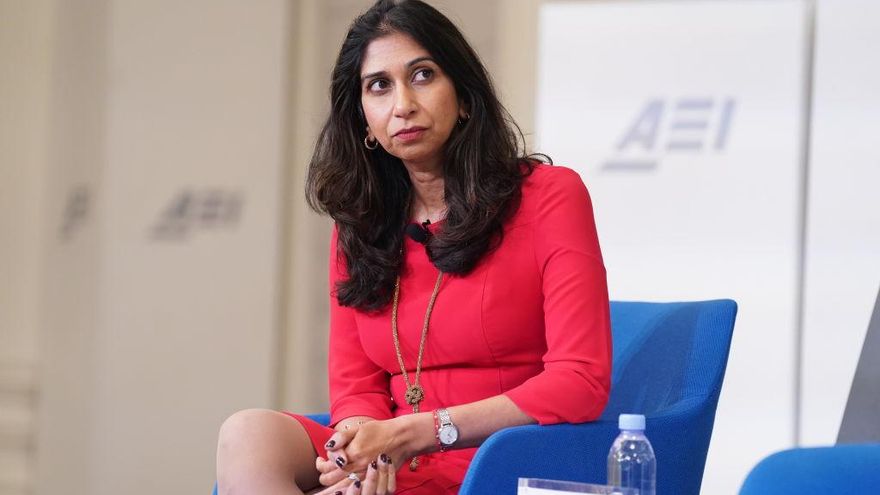 La ministra británica de Interior, Suella Braverman, durante su intervención un 'think-tank' conservador en Washington el 20 de septiembre.