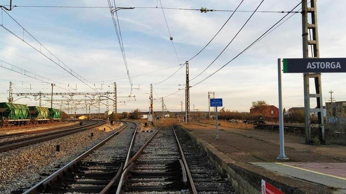 La muerte 'planificada' del ferrocarril entre Astorga y Ponferrada