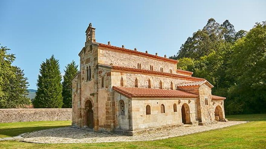 La pequeña iglesia que se erigió bajo el mandato de Alfonso III de Asturias y que se conoce como El Conventín