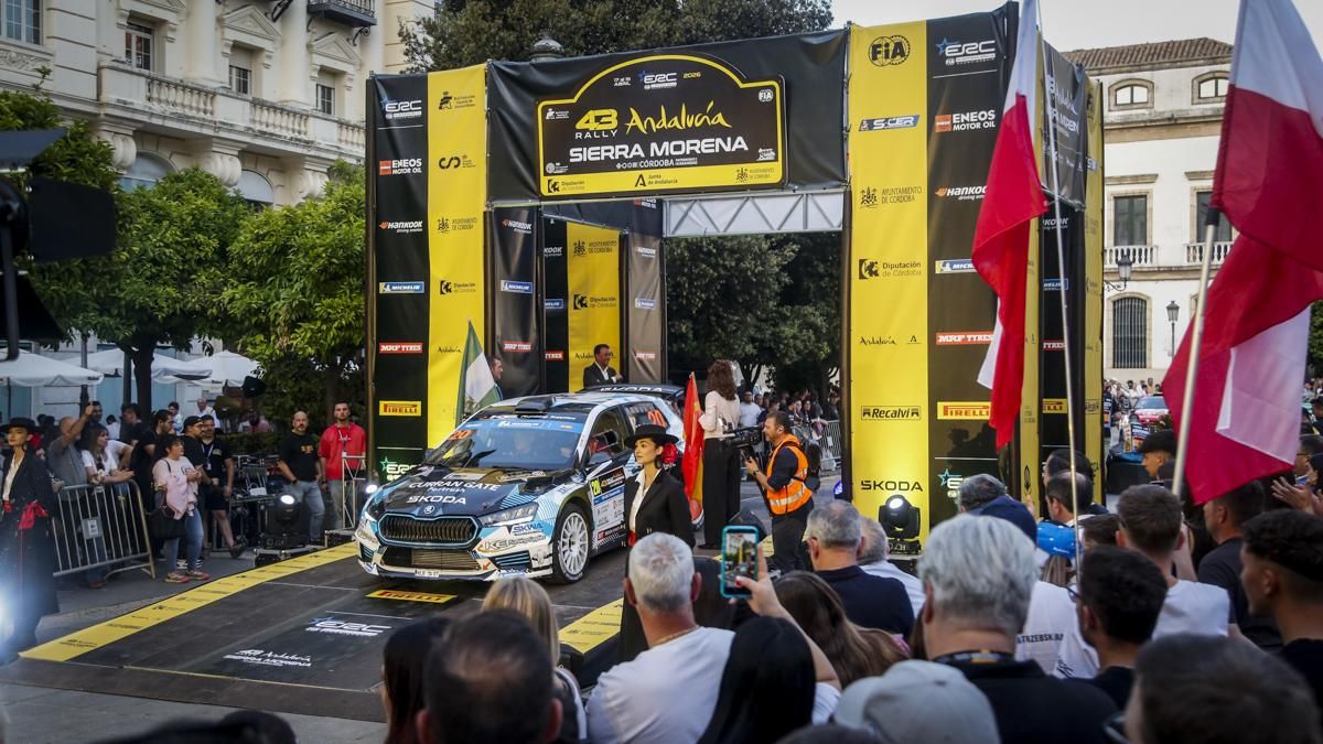 Ceremonia de salida del Rally Sierra Morena 2026