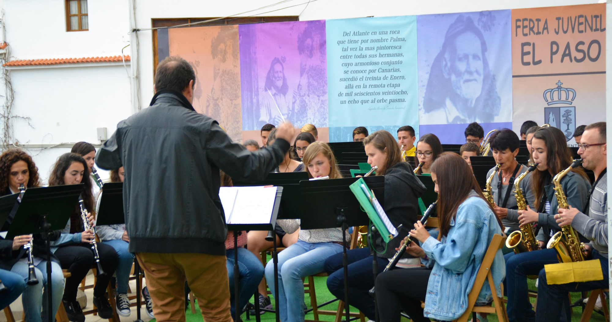 Actuación de la Banda Municipal de Música de El Paso en la XI Feria Juvenil. Año
2015. Ayuntamiento de El Paso.