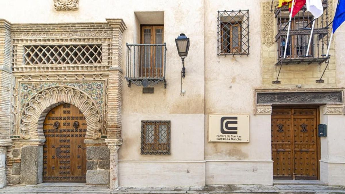 La Cámara de Cuentas detecta falta de datos y poca transparencia en los contratos públicos de Castilla-La Mancha