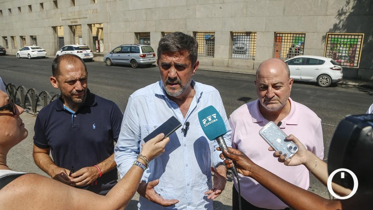 “Financiación encubierta” a Aucorsa y abandono a los pueblos: IU y PSOE denuncian el nuevo convenio del Consorcio Metropolitano