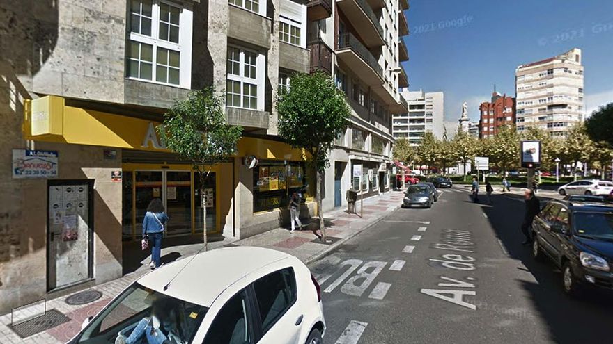 La tienda de Alimerka en León cerca de la plaza de la Inmaculada. // Google Street Wies