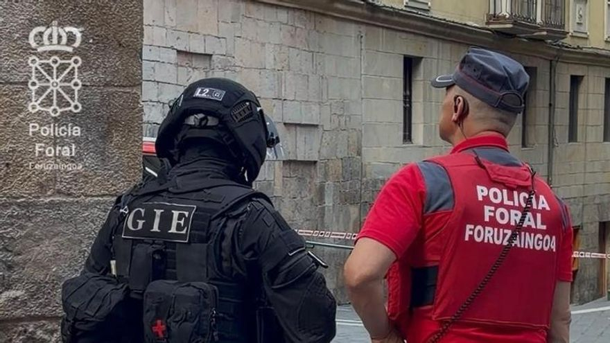 La Policía Foral investiga un posible caso de violencia machista en Pamplona y descarta que hubiese un atrincherado en una vivienda