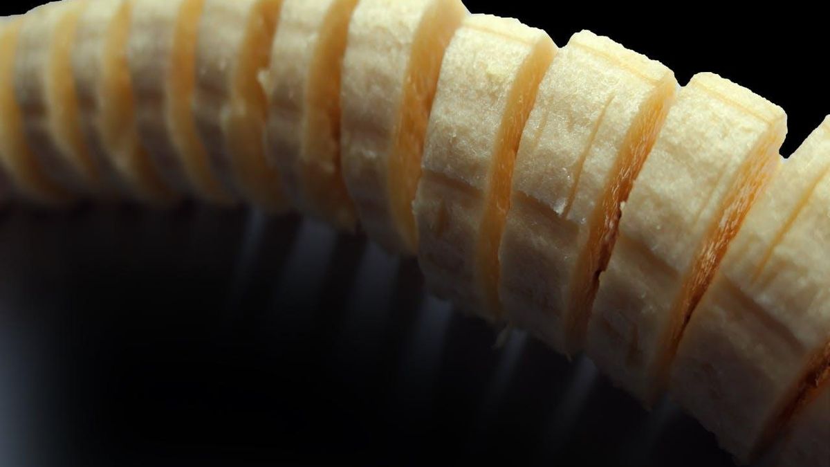 Recuerda trocear el plátano antes de congelarlo