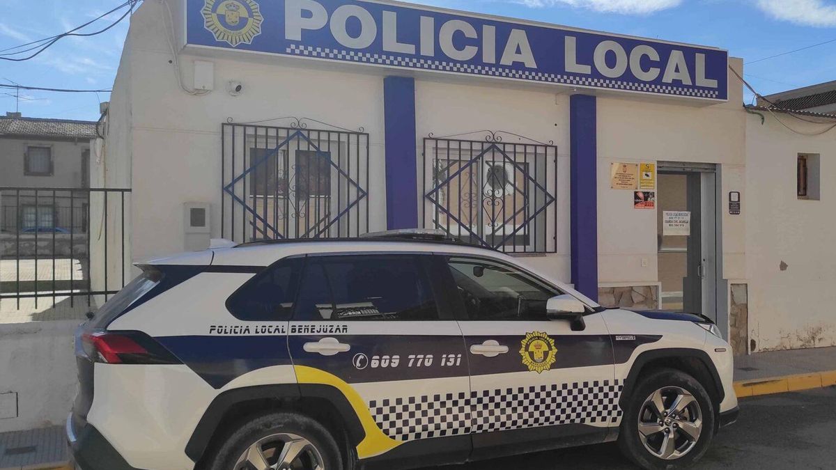 Policía Local de Benejúzar.