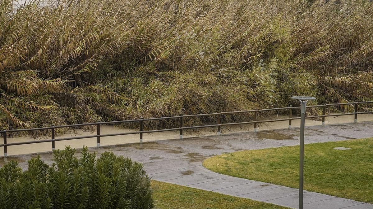 El cauce del río Guadalquivir sigue subiendo a su paso por Córdoba