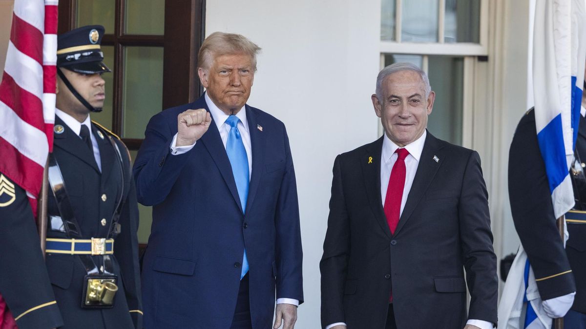 Donald Trump y Benjamin Netanyahu antes de su reunión en la Casa Blanca.