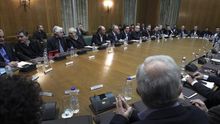 El Gobierno griego anuncia que mantendrá una reunión informativa diaria con la prensa