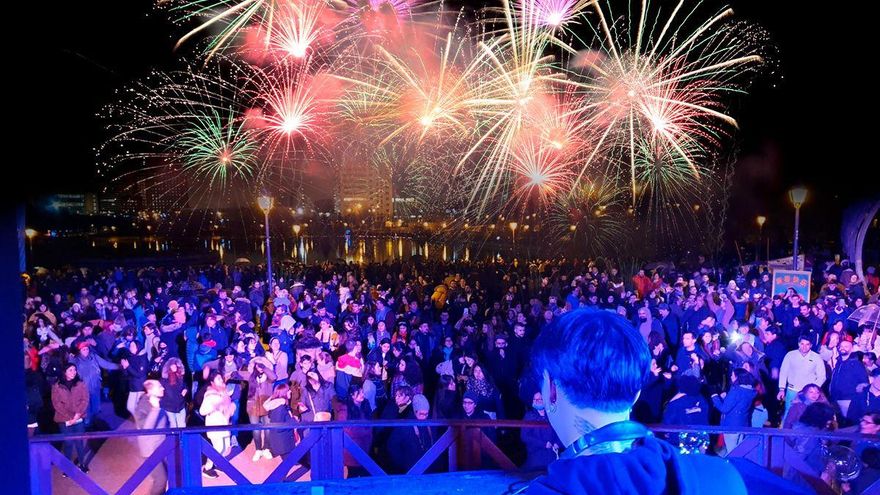 Festival de la Luz: el cielo de Usera se ilumina con farolillos para recibir el Año Nuevo chino