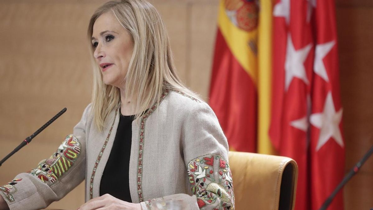 Cifuentes cree que negar un homenaje a Miguel Ángel Blanco retrata "bastante la talla moral" del político que se opone