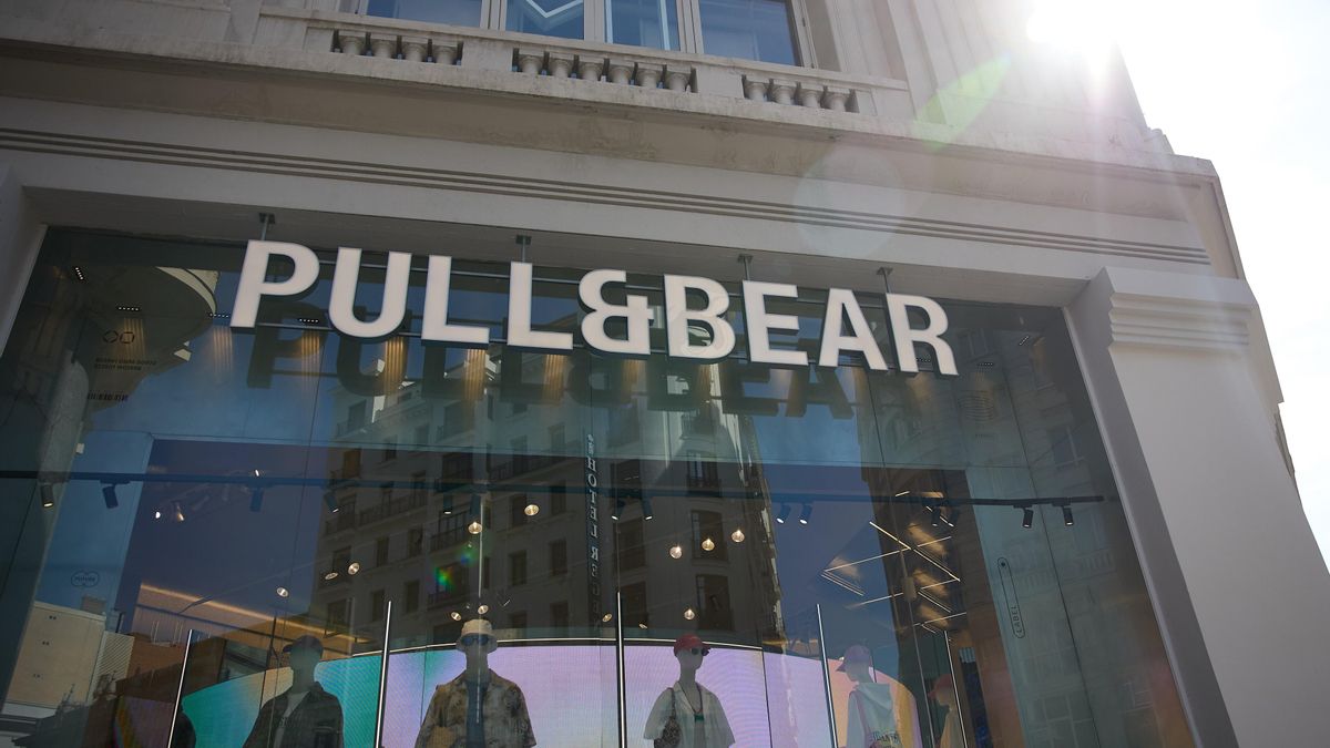 La plantilla de Pull&Bear Logística Narón encara su tercera semana de protestas para reclamar mejoras laborales a Inditex