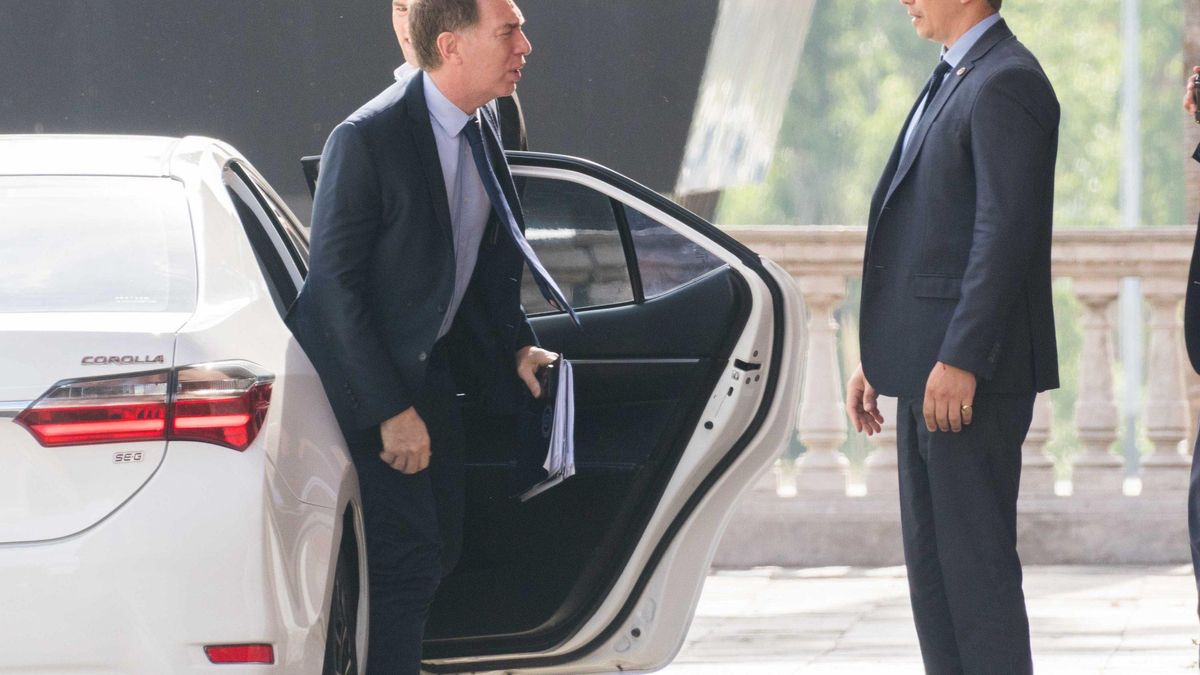 Diego Santilli visita el Senado para evitar cambios en el Presupuesto