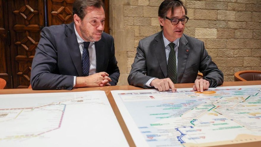 El Ministro de Transporte, Óscar Puente y el President de la Genralitat, Salvador Illa, se reúnen en Barcelona para radiografiar el estado de Rodalies. Rubén Moreno.