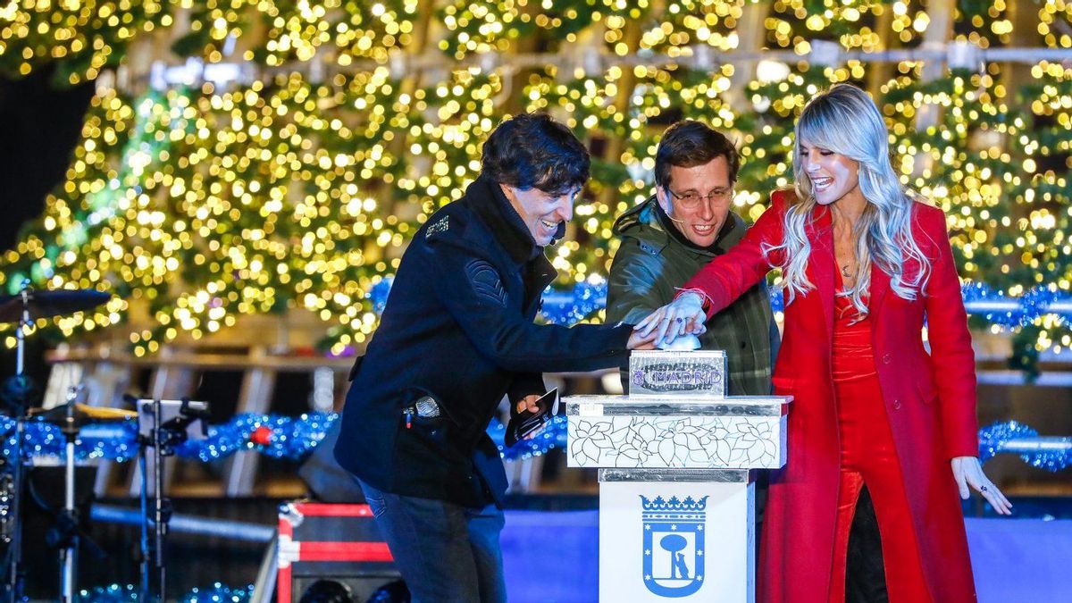 Lo que tienes que saber del encendido de luces de Navidad 2025 en Madrid: horario, cortes de tráfico y actuaciones