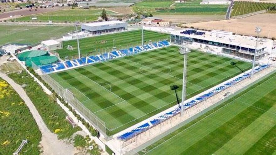 Nueve entrenamientos y tres partidos del CD Tenerife en Murcia