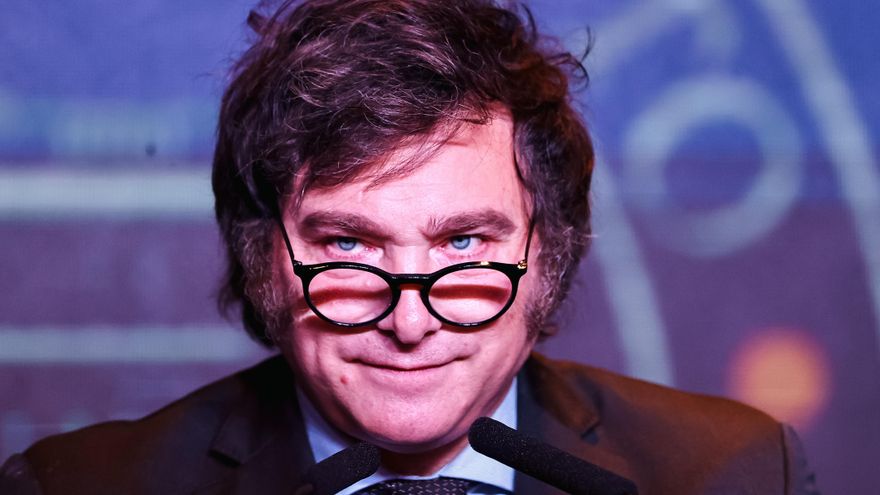 El 'loco' Milei se convertirá en el "primer presidente liberal libertario" de la historia
