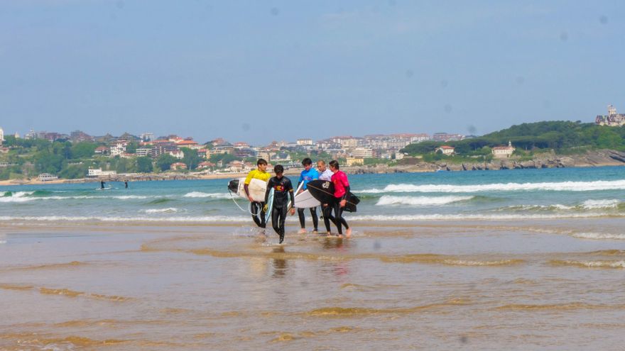 Archivo - Playa de Somo