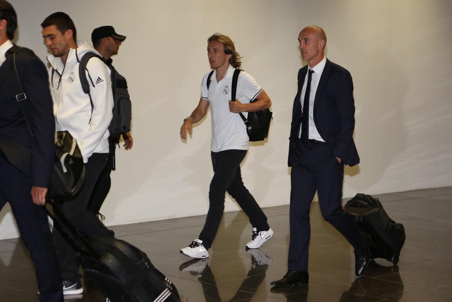Los jugadores del Real Madrid a su llegada a Gran Canaria (ALEJANDRO RAMOS)