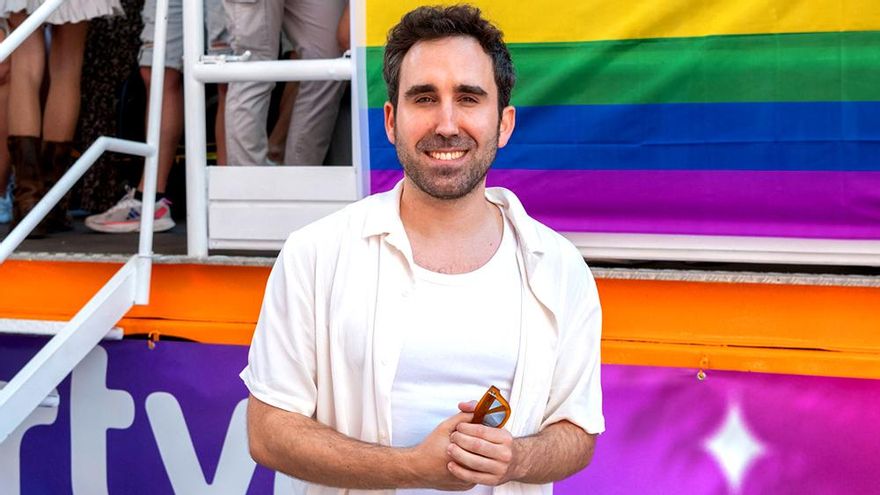 El aplaudido mensaje de Aitor Albizua en la emisión del Orgullo LGTBIQ+ en TVE: "Todavía queda muchísimo por avanzar"