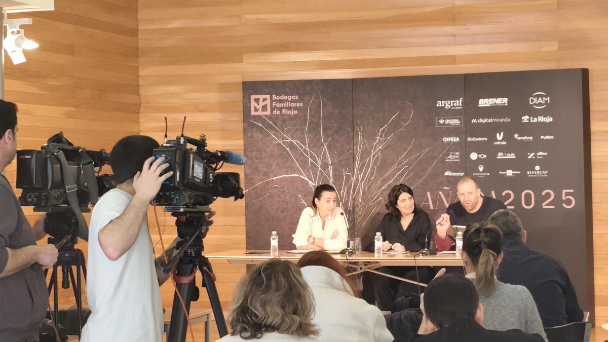 "Rércord de bodegas y participantes": puesta de largo de la cosecha 2025 de Bodegas Familiares de Rioja