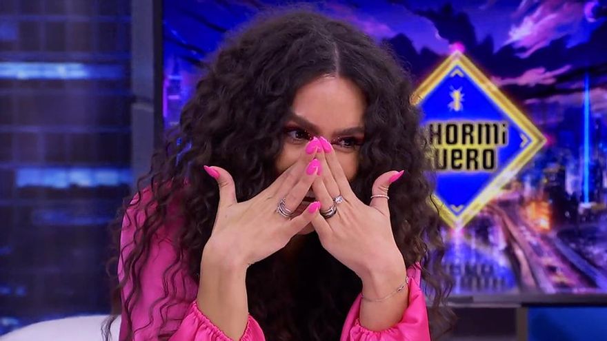 Pablo Motos 'sonsaca' a Pedroche la clave definitiva de su vestido para las Campanadas: "Me va a matar Josie"