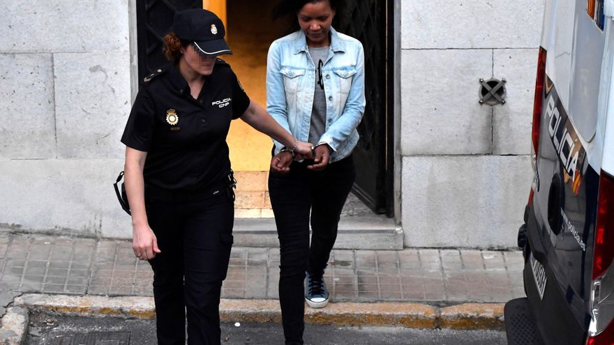 Un juzgado investiga si funcionarios de la cárcel facilitaron un móvil a la asesina del niño Gabriel a cambio de sexo