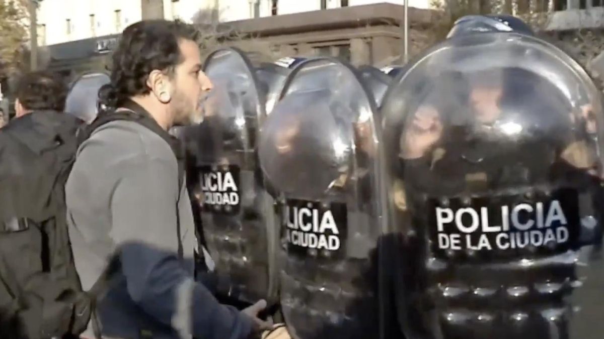 Incidentes en Plaza de Mayo en la despedida del Indio Solari